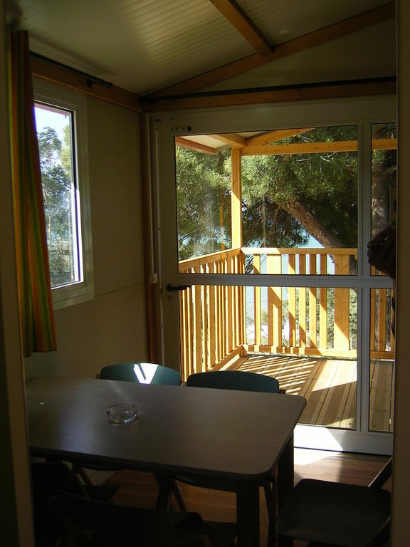 Camping Kanguro Sant Pol De Mar Ruang foto